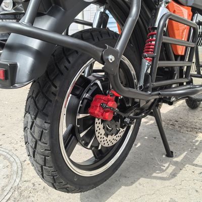 Designed specifically for Southeast Asia! Tieniu electric motorcycles, with strong power and large load capacity, facilitate efficient travel for carrying passengers, delivering food and parcels!